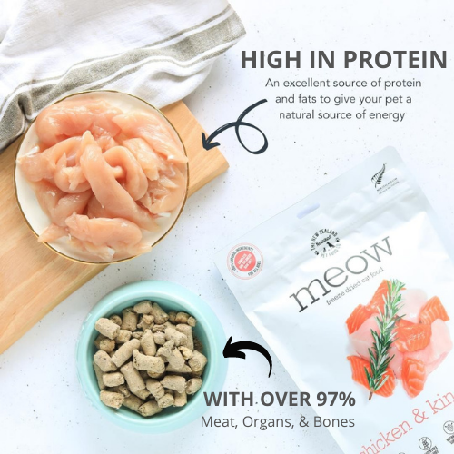 Meow Chicken & King Salmon Freeze Dried Cat Food: 1.76oz